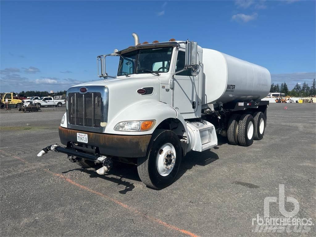 Peterbilt 348 Vesisäiliöautot
