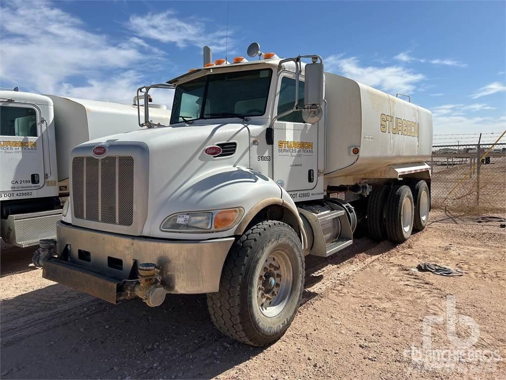 Peterbilt 348 Vesisäiliöautot