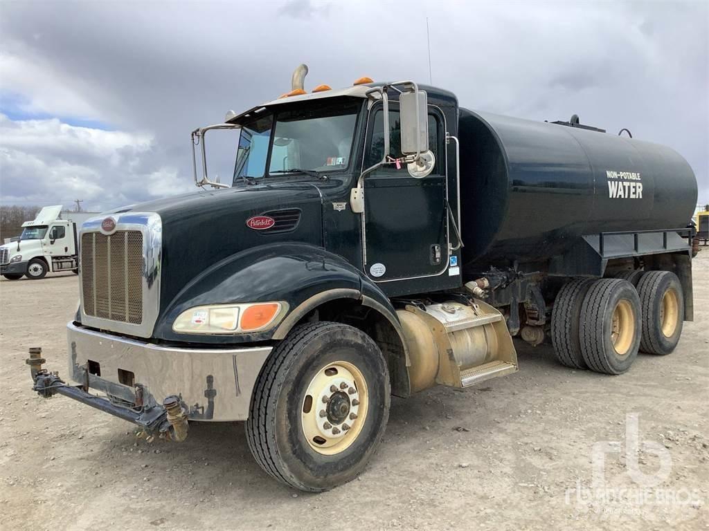 Peterbilt 348 Vesisäiliöautot