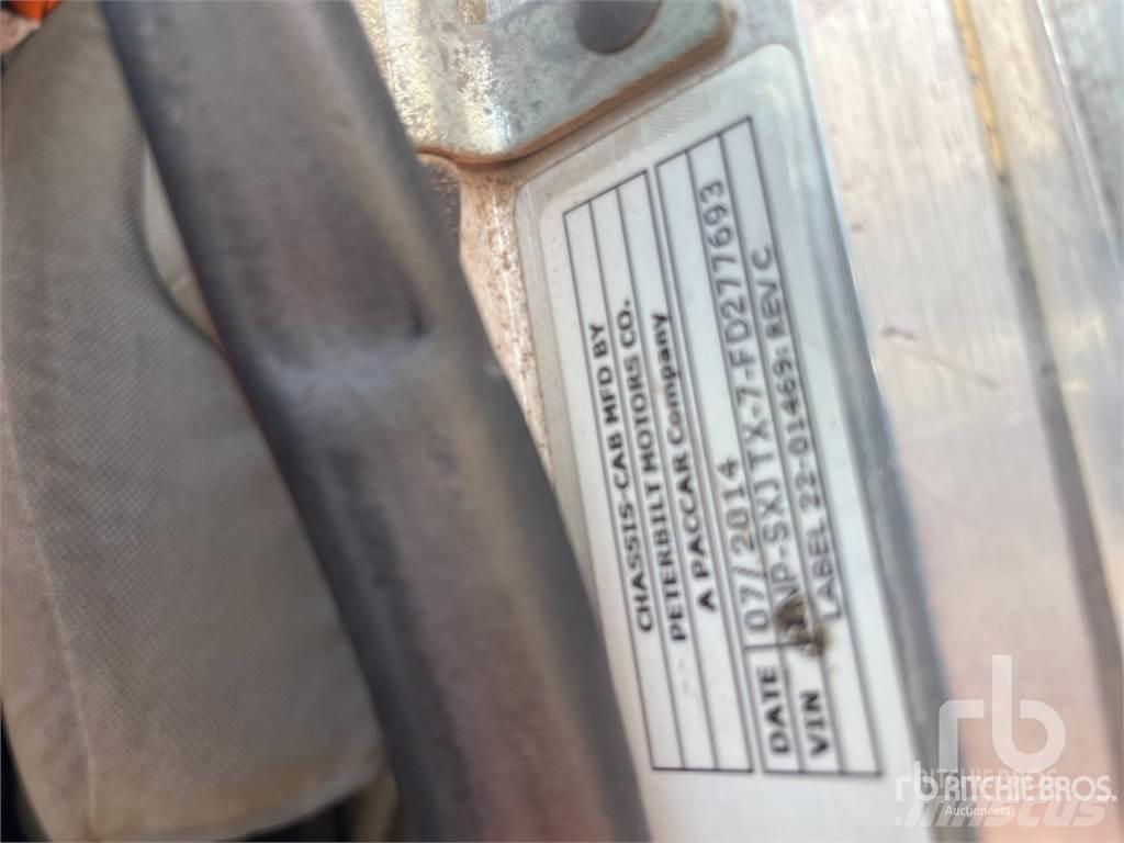 Peterbilt 365 Nosturiautot