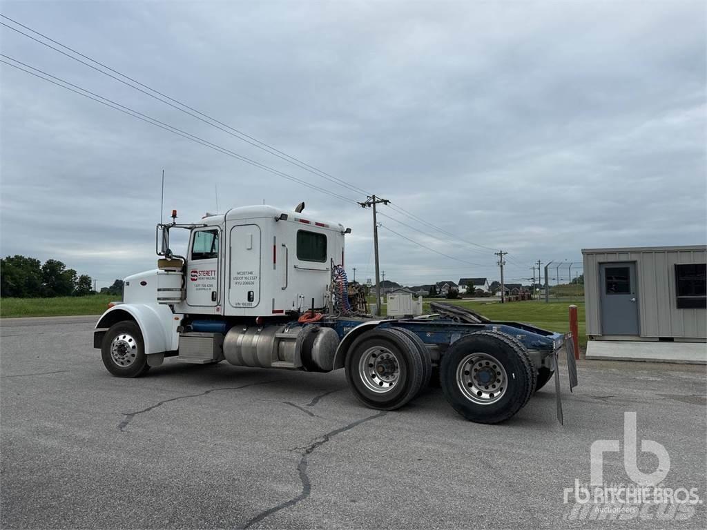Peterbilt 367 Vetopöytäautot