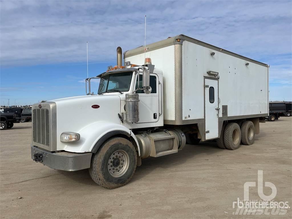 Peterbilt 367 Tienhoitoautot