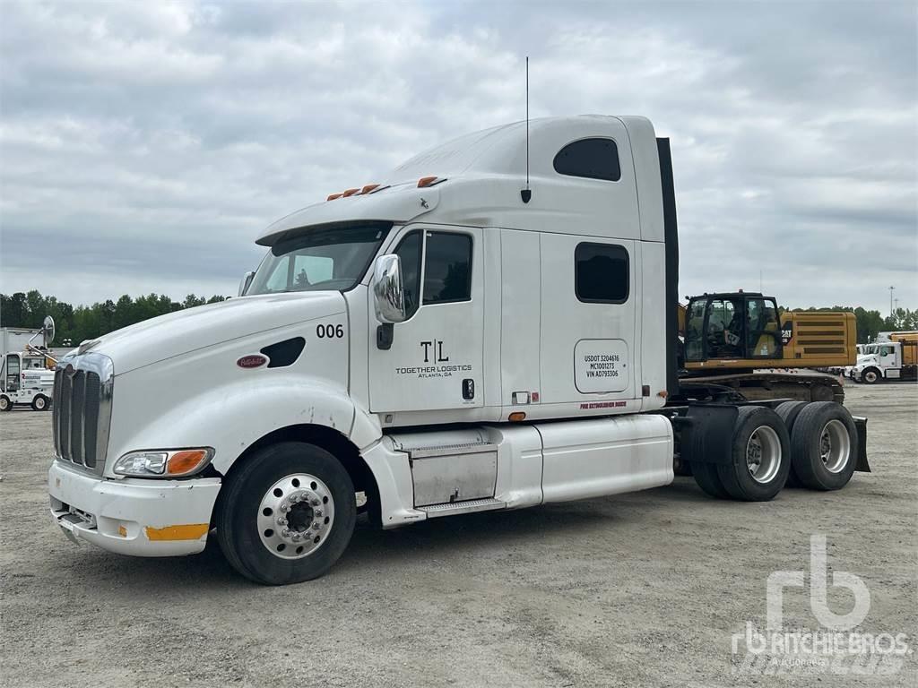Peterbilt 387 Vetopöytäautot
