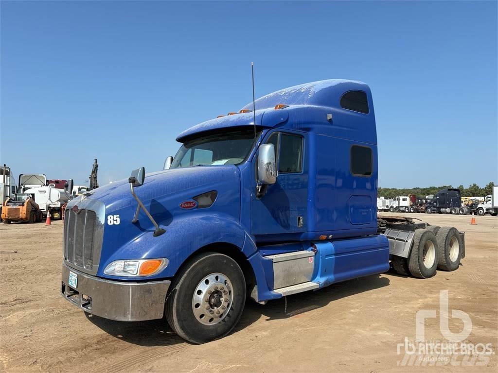 Peterbilt 387 Vetopöytäautot