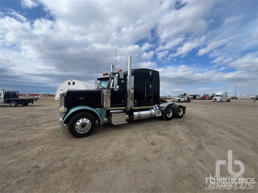 Peterbilt 388 Vetopöytäautot