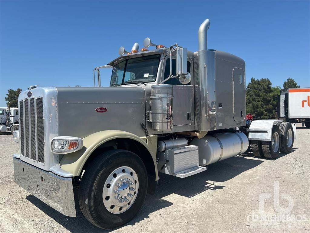 Peterbilt 388 Vetopöytäautot