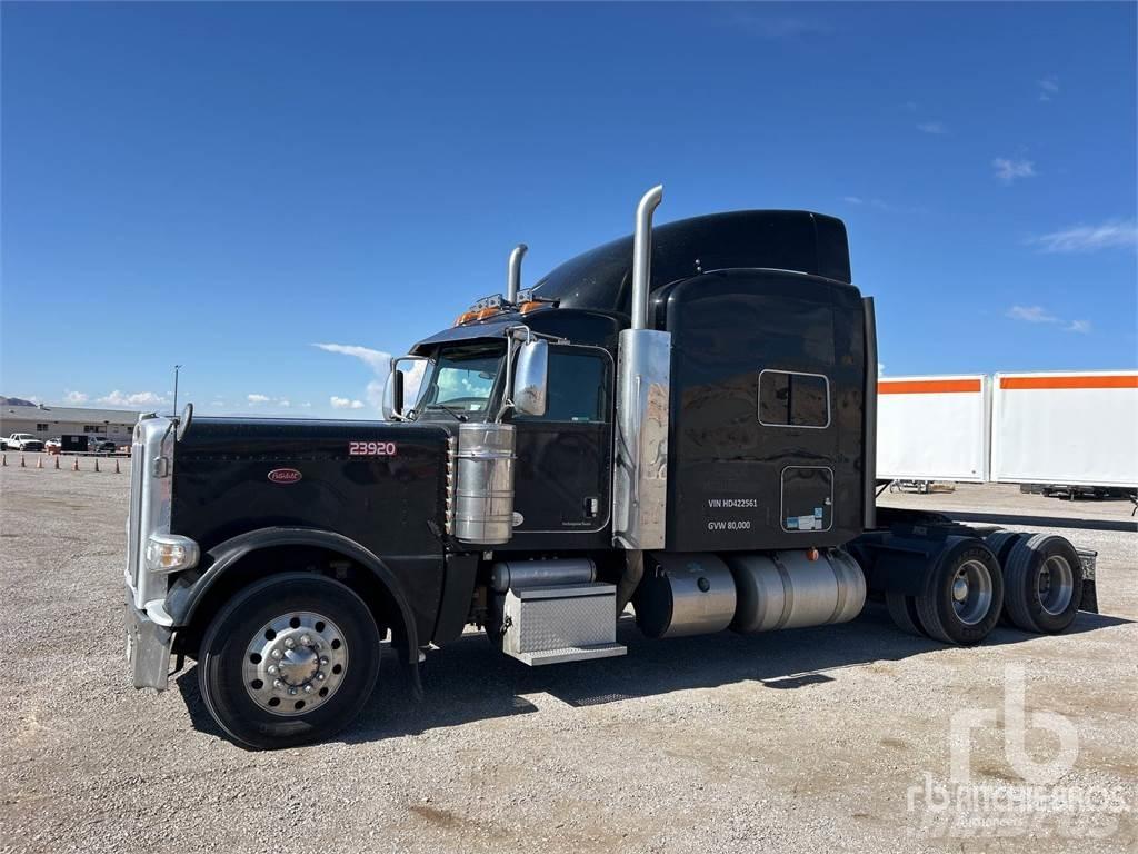 Peterbilt 389 Vetopöytäautot