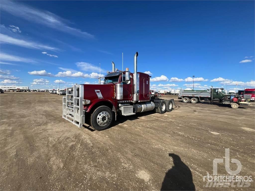 Peterbilt 389 Vetopöytäautot
