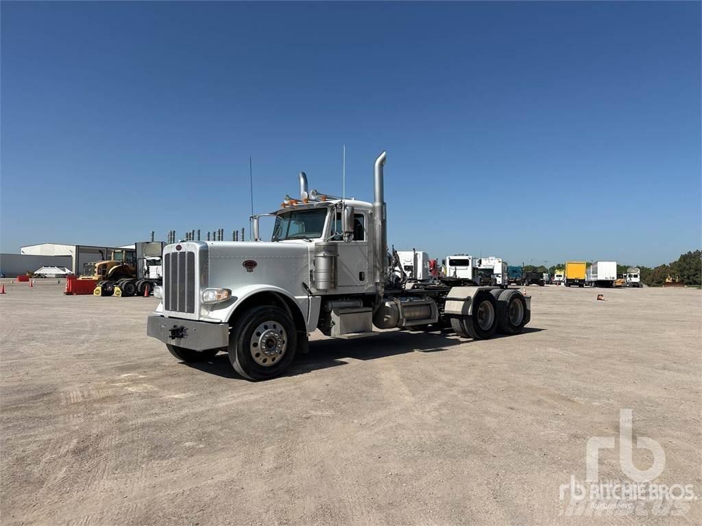 Peterbilt 389 Vetopöytäautot