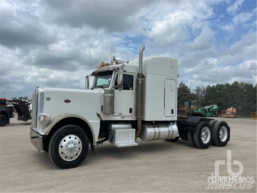 Peterbilt 389 Vetopöytäautot