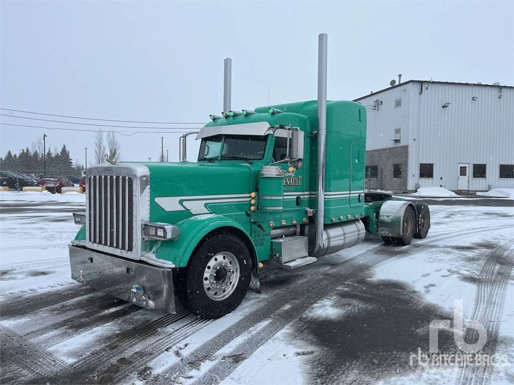 Peterbilt 389 Vetopöytäautot