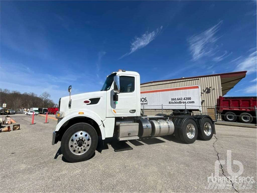 Peterbilt 567 Vetopöytäautot