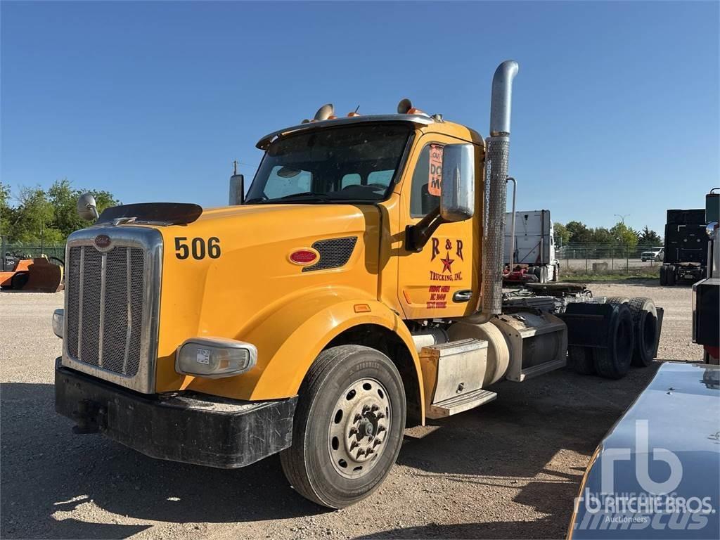 Peterbilt 567 Vetopöytäautot