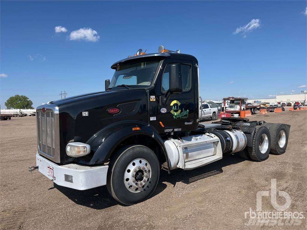 Peterbilt 567 Vetopöytäautot