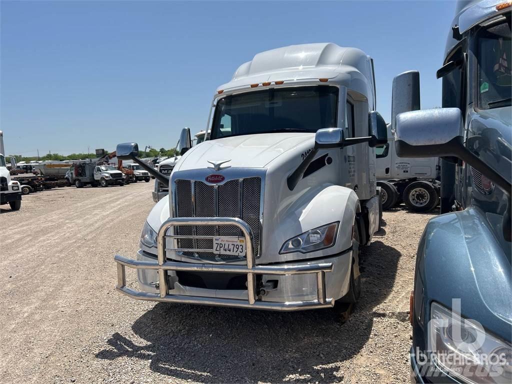 Peterbilt 579 Vetopöytäautot