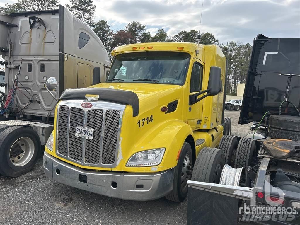Peterbilt 579 Vetopöytäautot