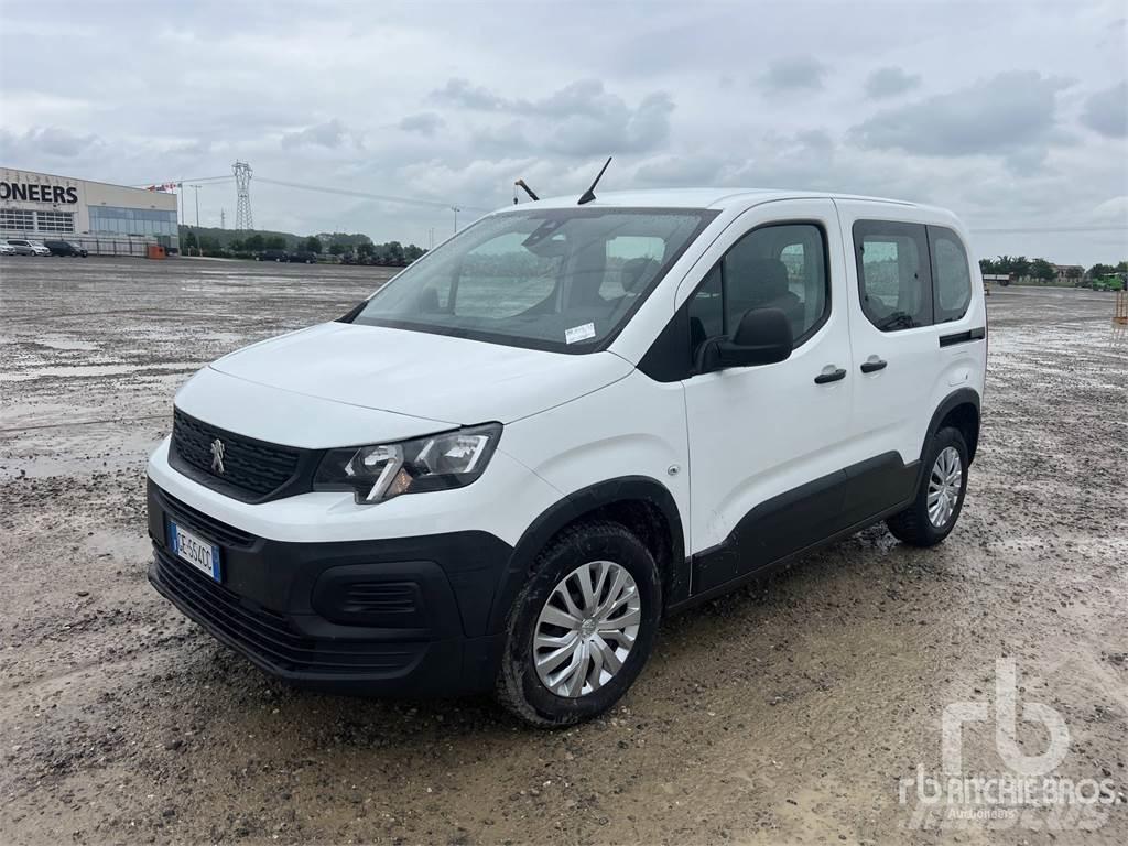 Peugeot RIFTER Henkilöautot