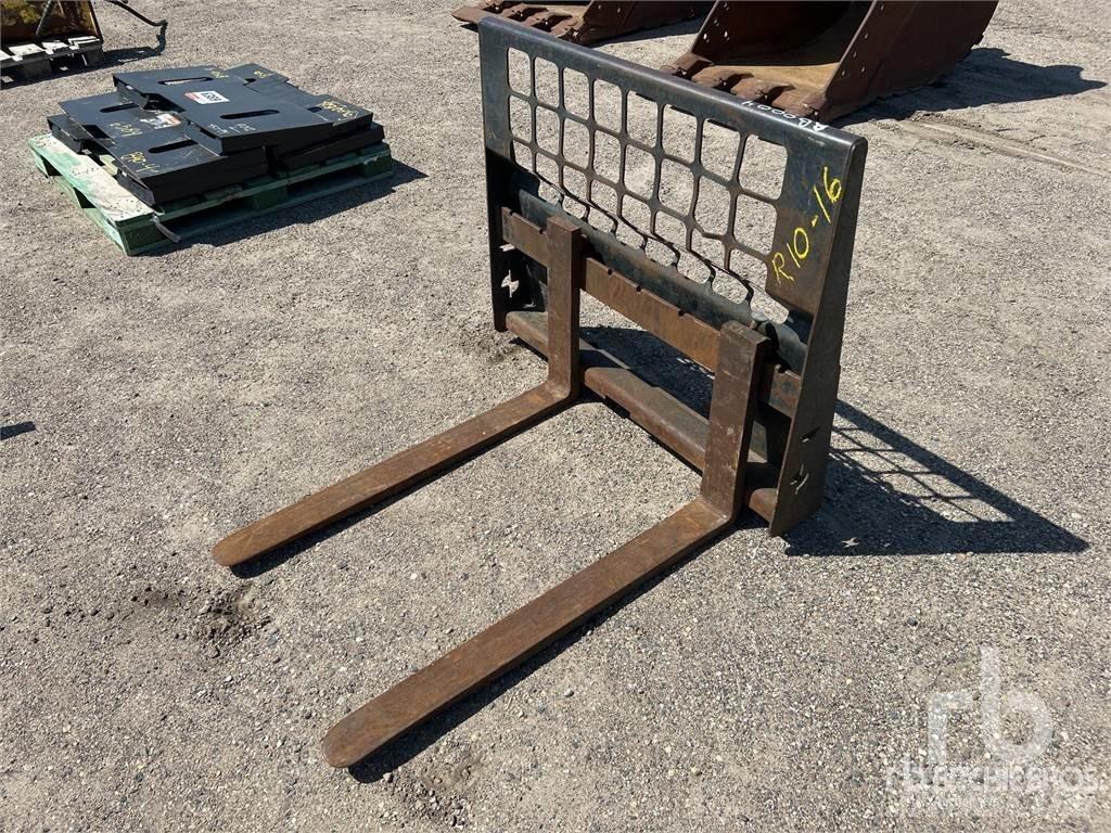  Poly Tank Trukkihaarukat
