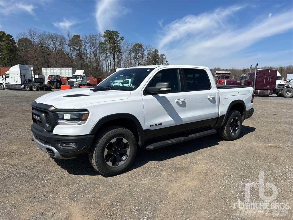 RAM 1500 Lava-autot