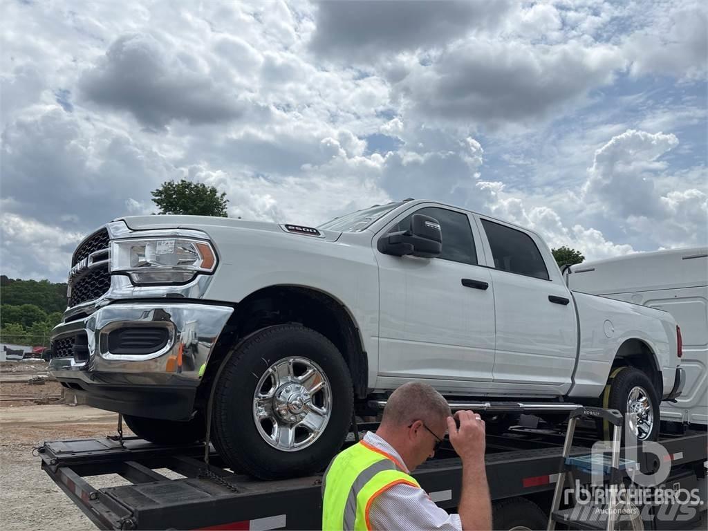 RAM 2500 Lava-autot