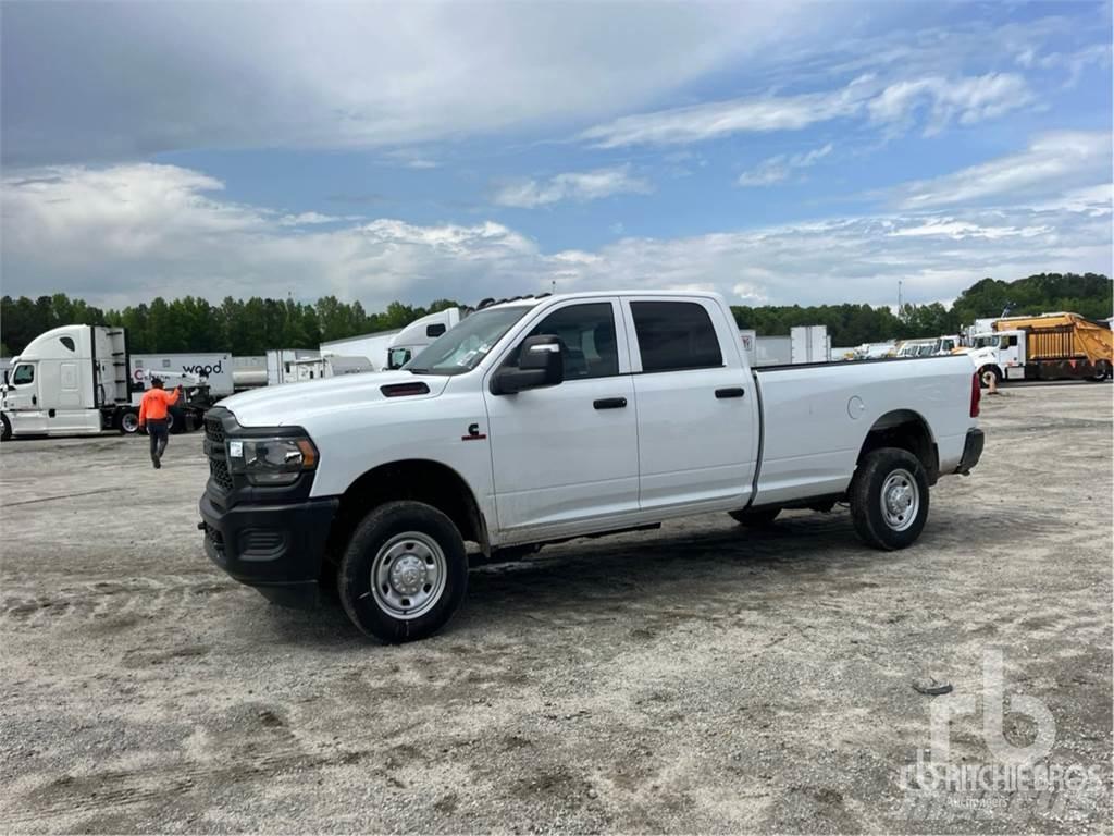 RAM 2500 Lava-autot