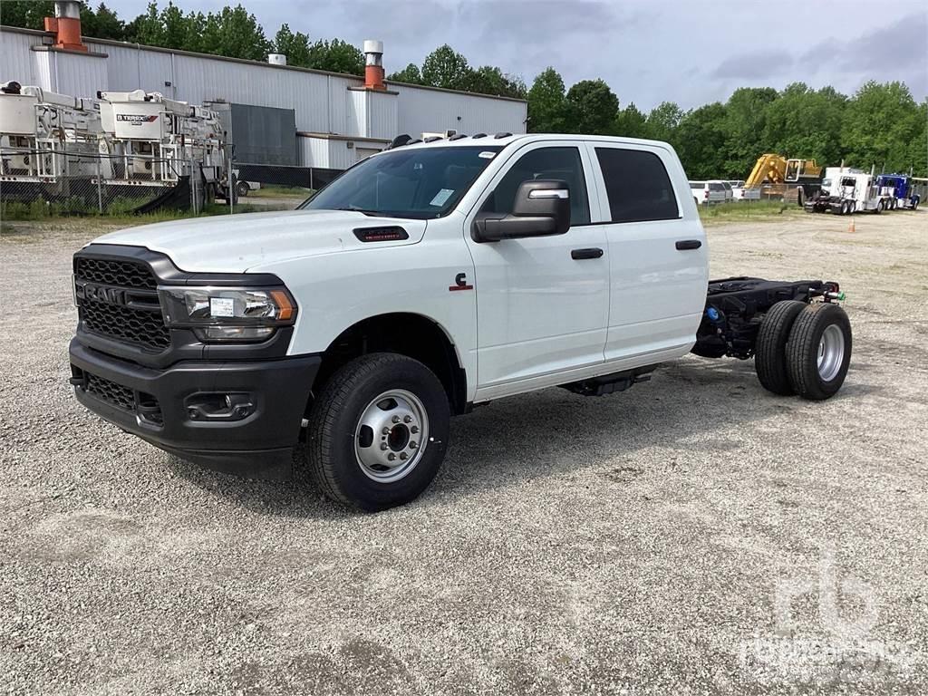 RAM 3500 Kuorma-autoalustat