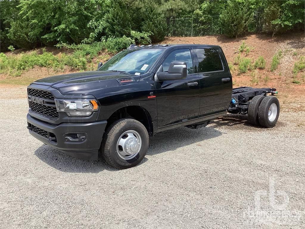 RAM 3500 Kuorma-autoalustat