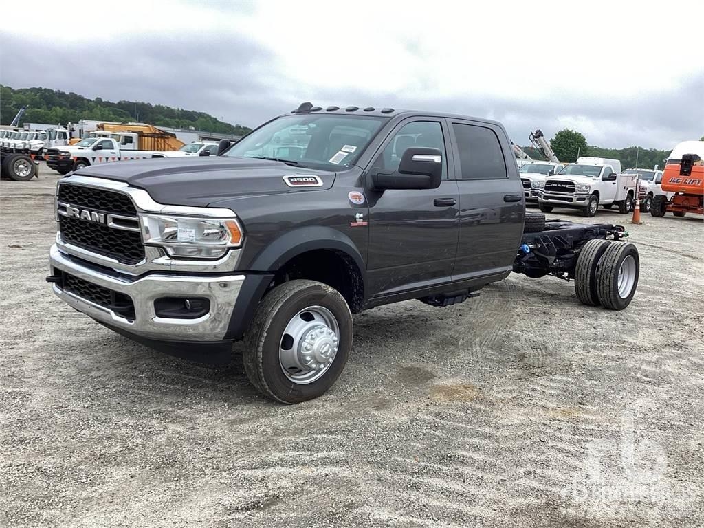 RAM 4500 Kuorma-autoalustat