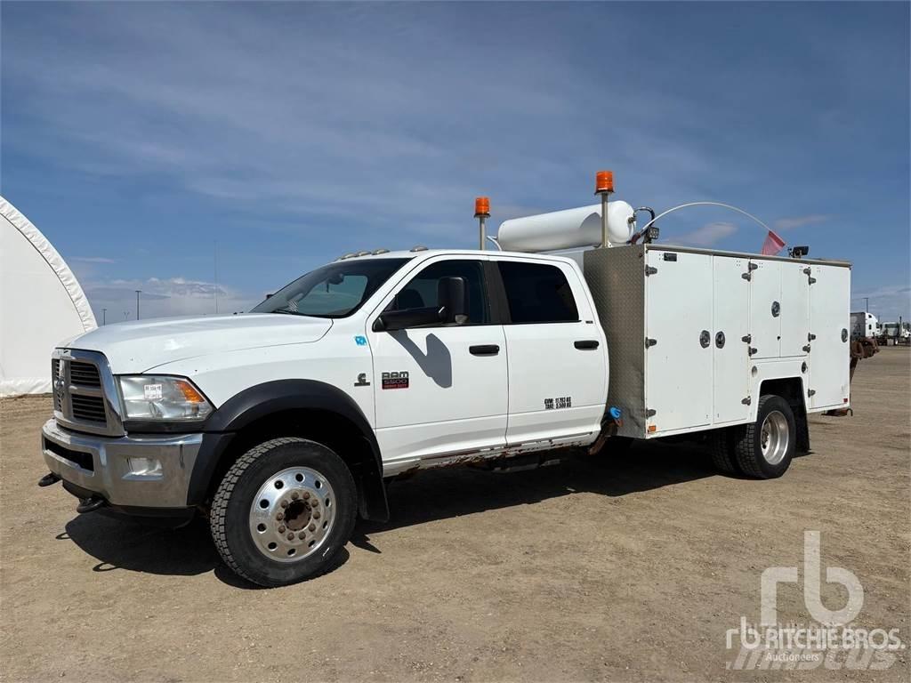 RAM 5500 Tienhoitoautot