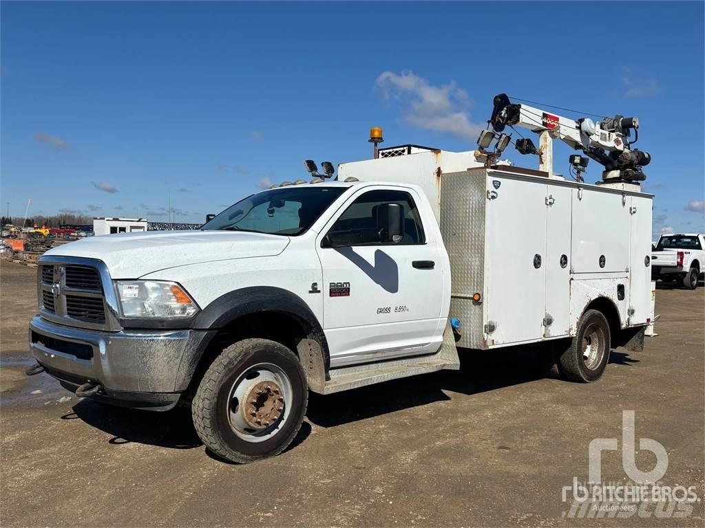 RAM 5500 Tienhoitoautot