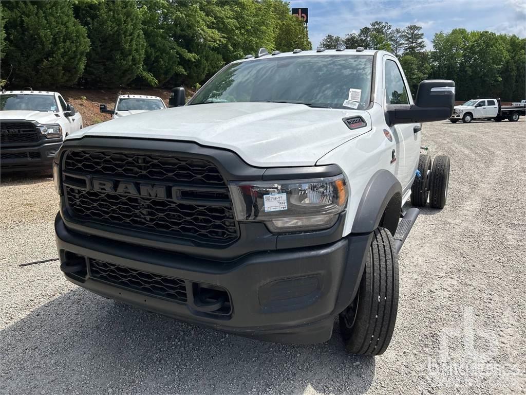 RAM 5500 Kuorma-autoalustat