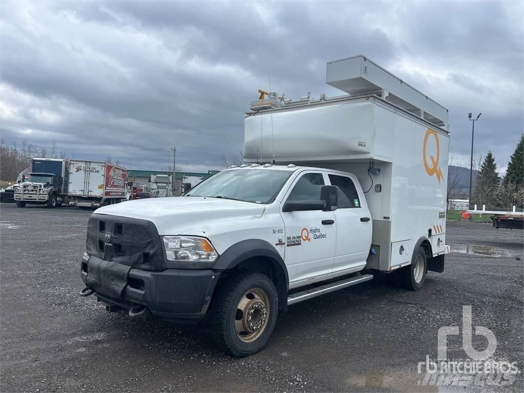 RAM 5500 Tienhoitoautot