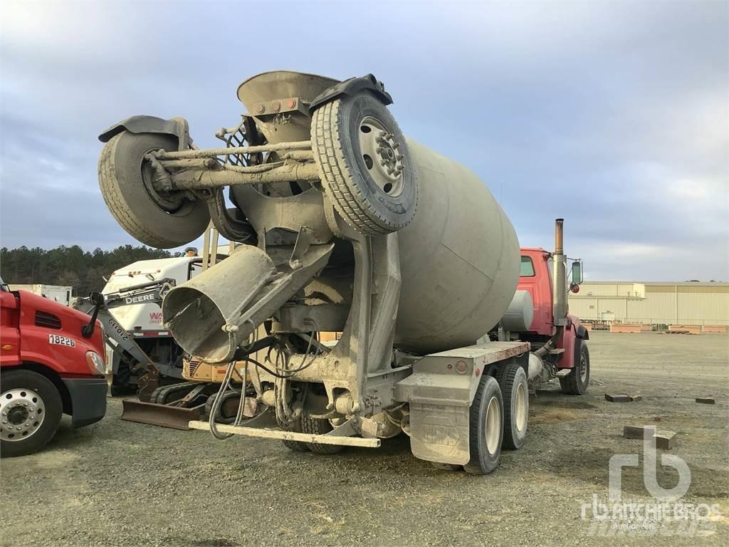 Sterling L9500 Betonikuorma-autot