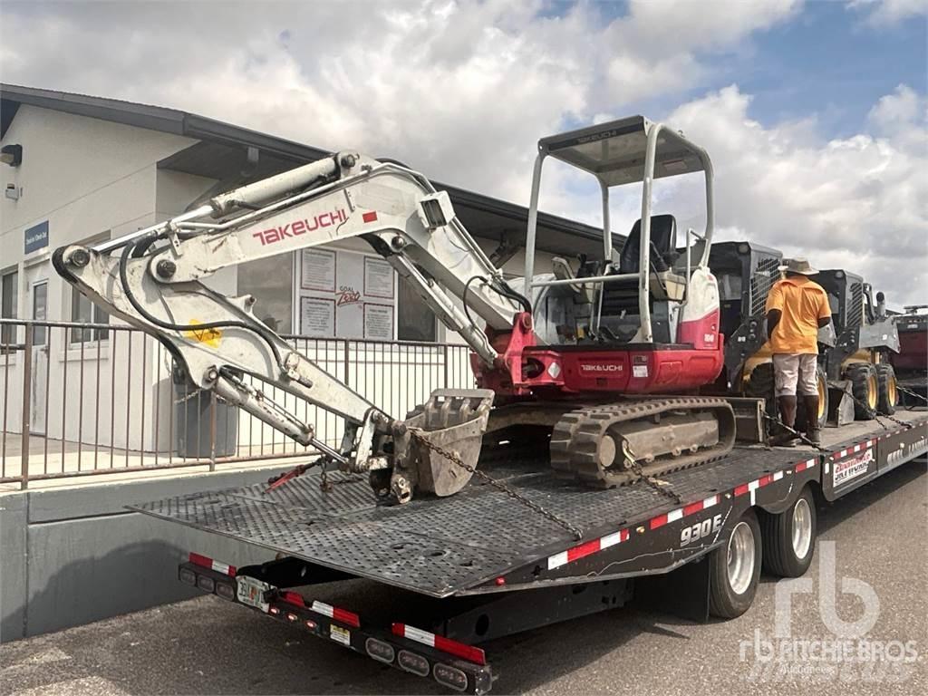 Takeuchi TB240R Minikaivukoneet < 7t