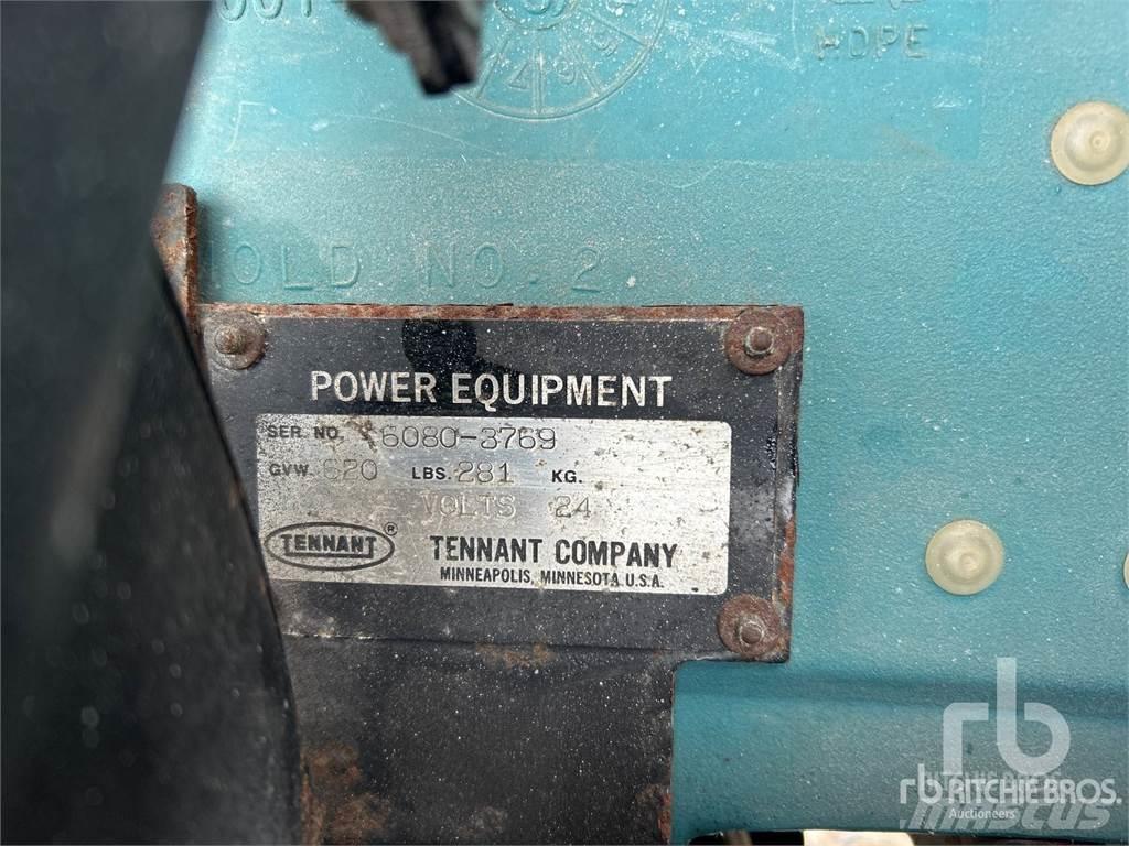 Tennant 6080 Lakaisukoneet