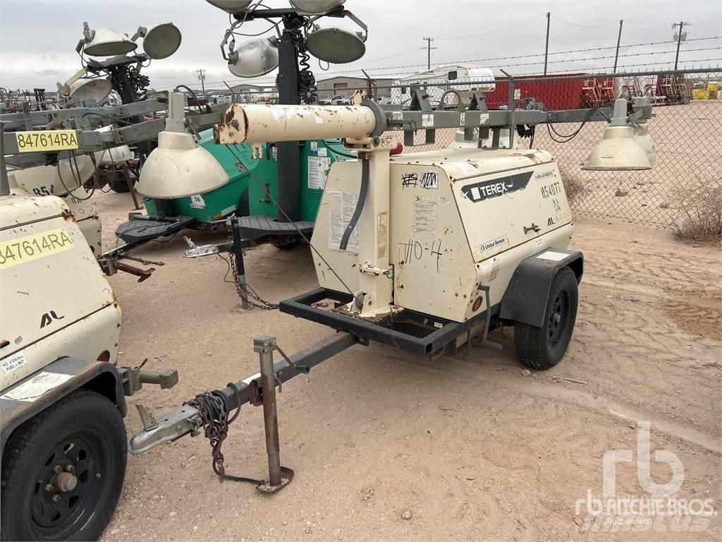 Terex AL4000 Valopylväät