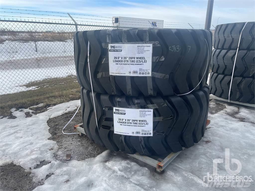 TMG TR295 Renkaat ja vanteet