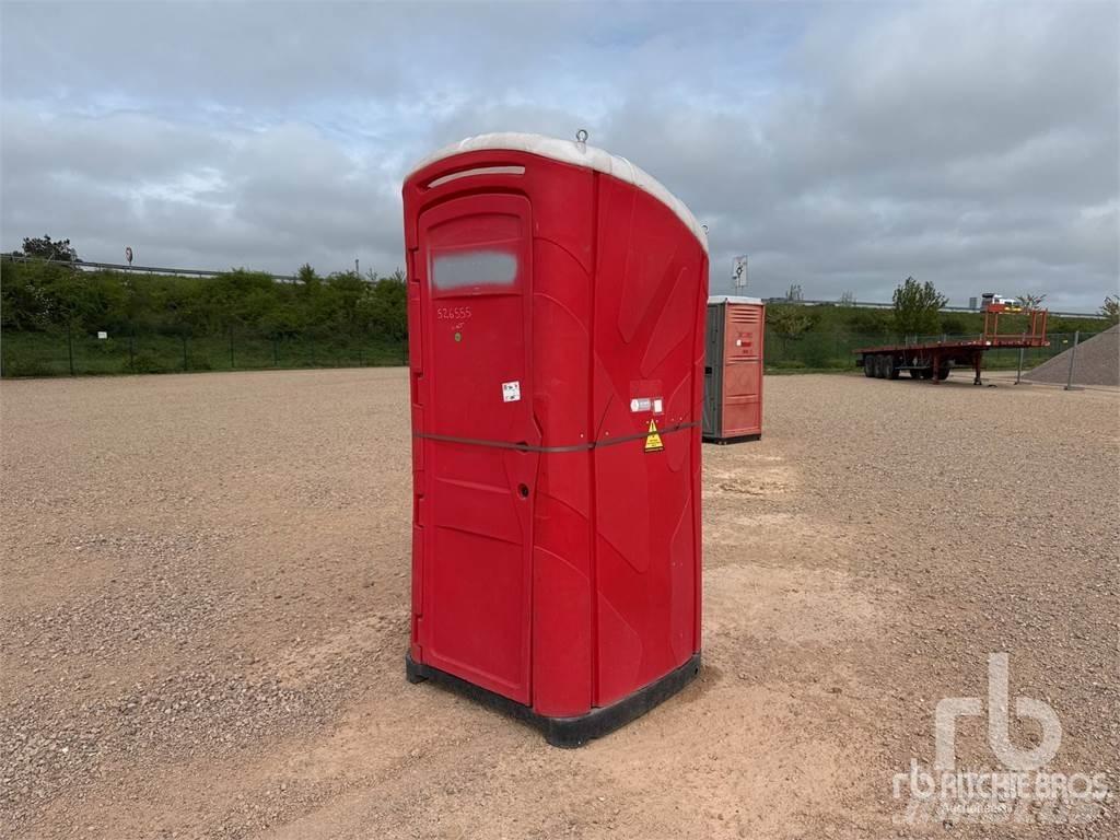  Toilettes Muut perävaunut