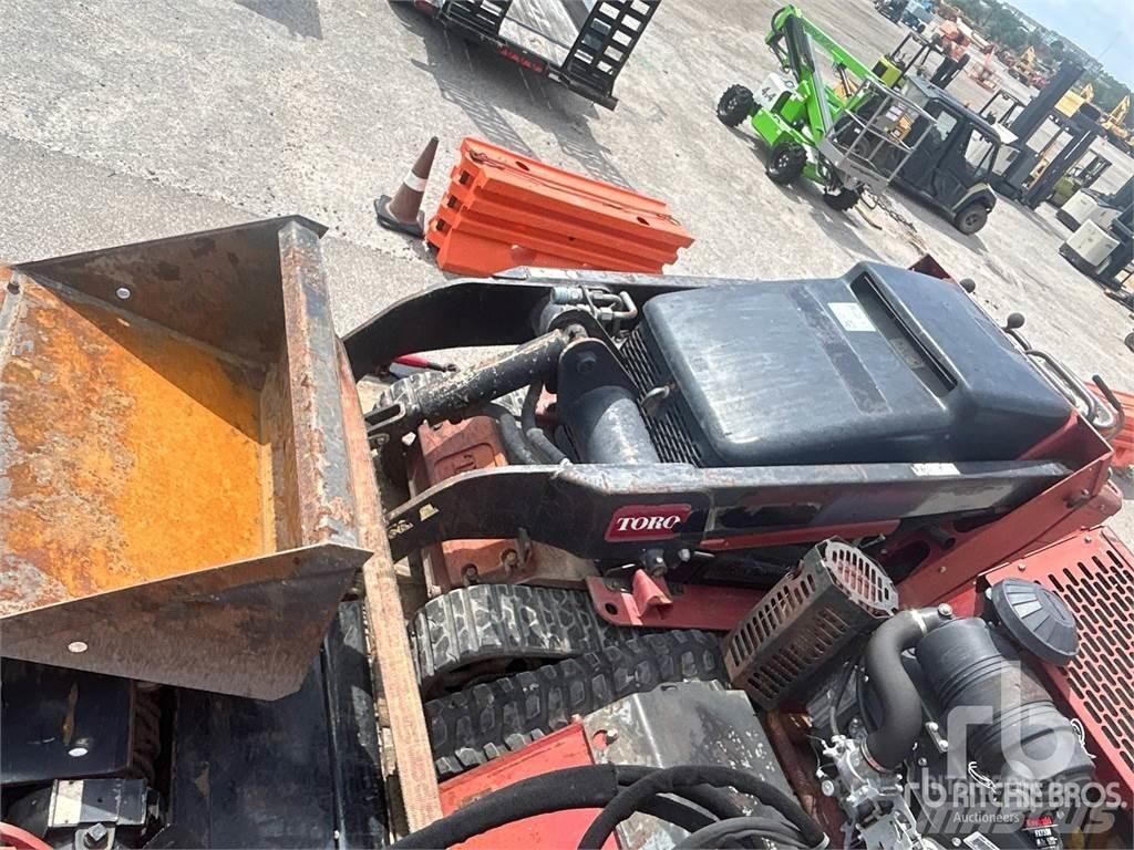 Toro TX525N Liukuohjatut kuormaajat