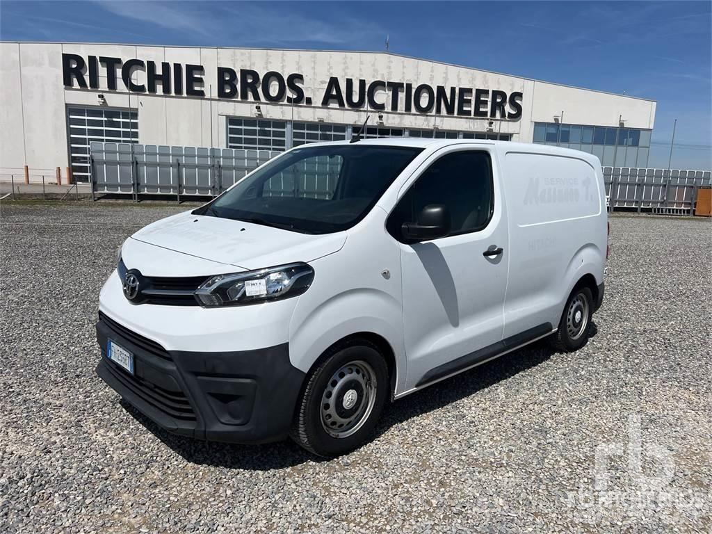 Toyota PROACE Pakettiautot