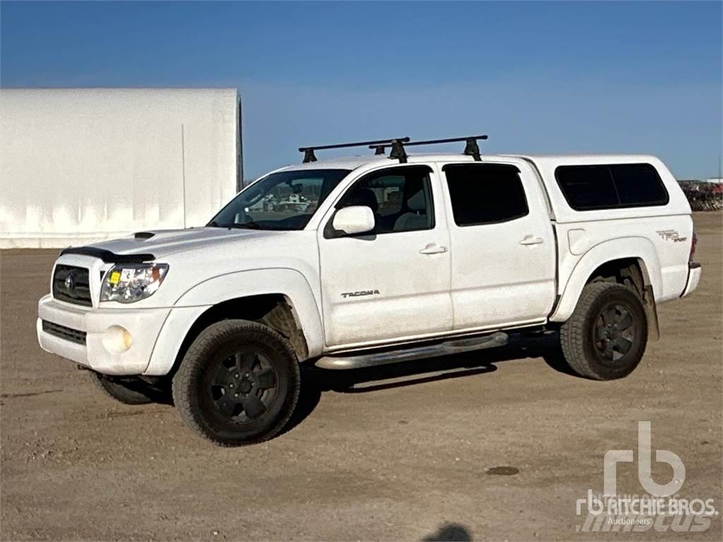 Toyota TACOMA Lava-autot