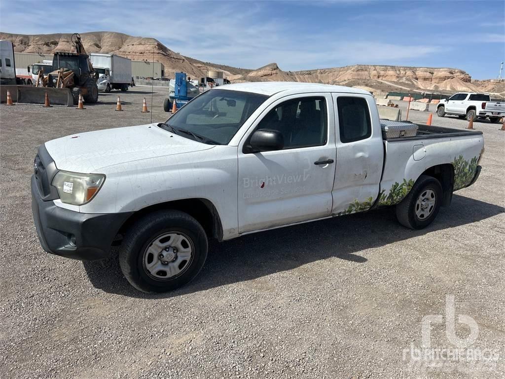 Toyota TACOMA Lava-autot