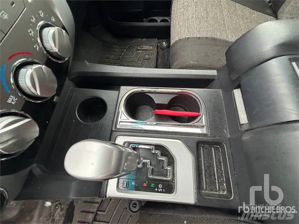 Toyota TUNDRA Lava-autot