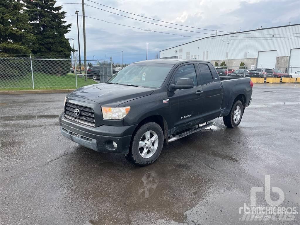 Toyota TUNDRA Lava-autot