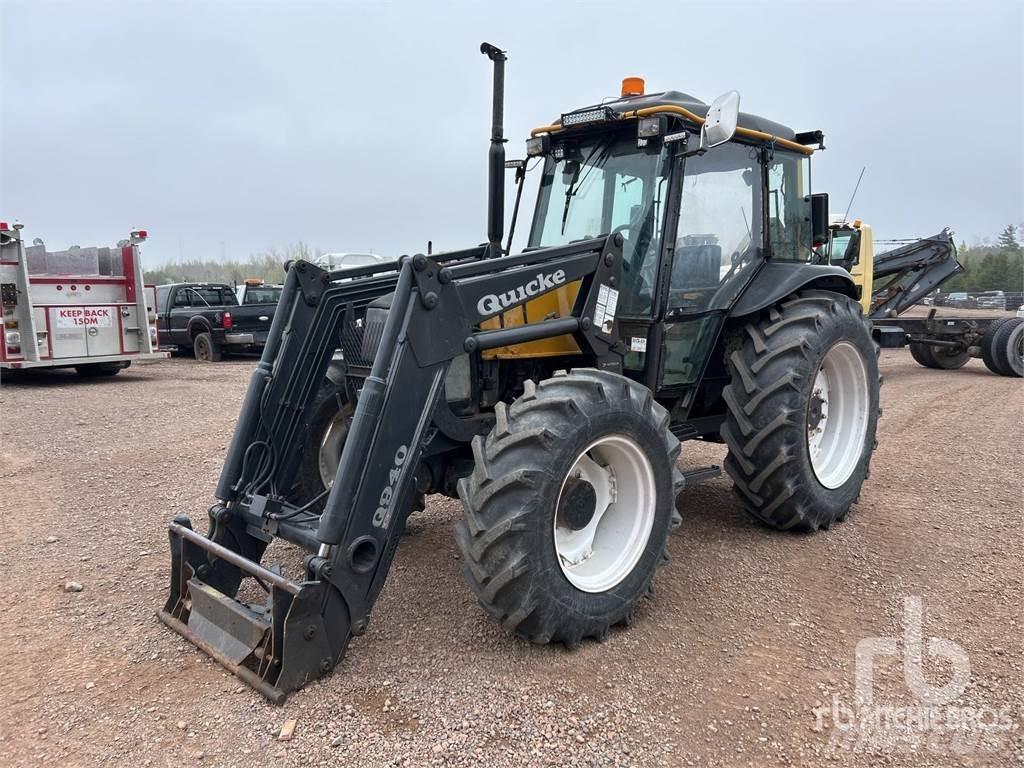 Valtra 700 Traktorit