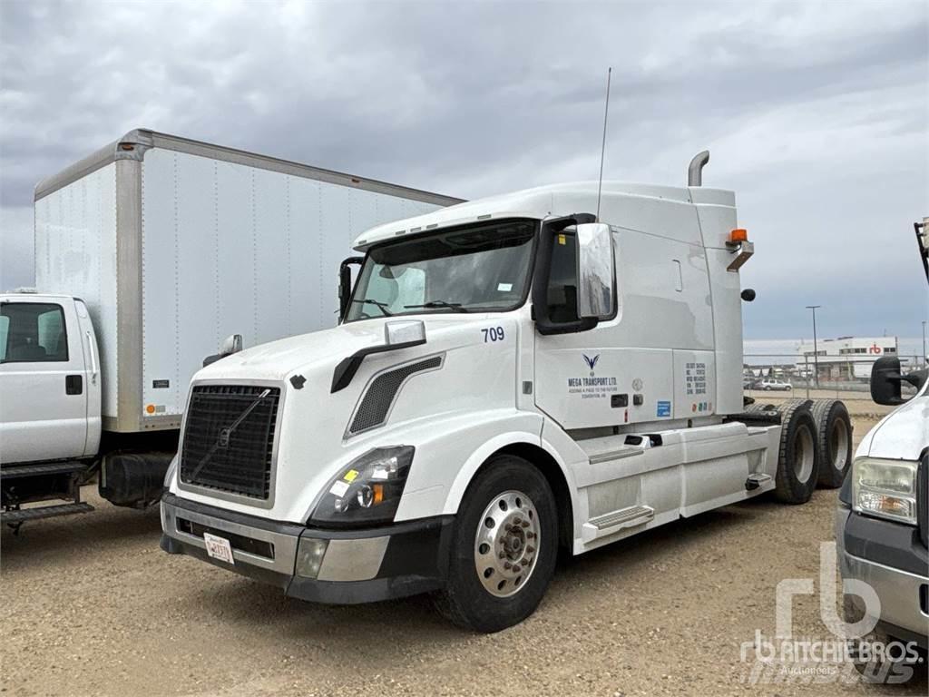 Volvo VLN670 Vetopöytäautot