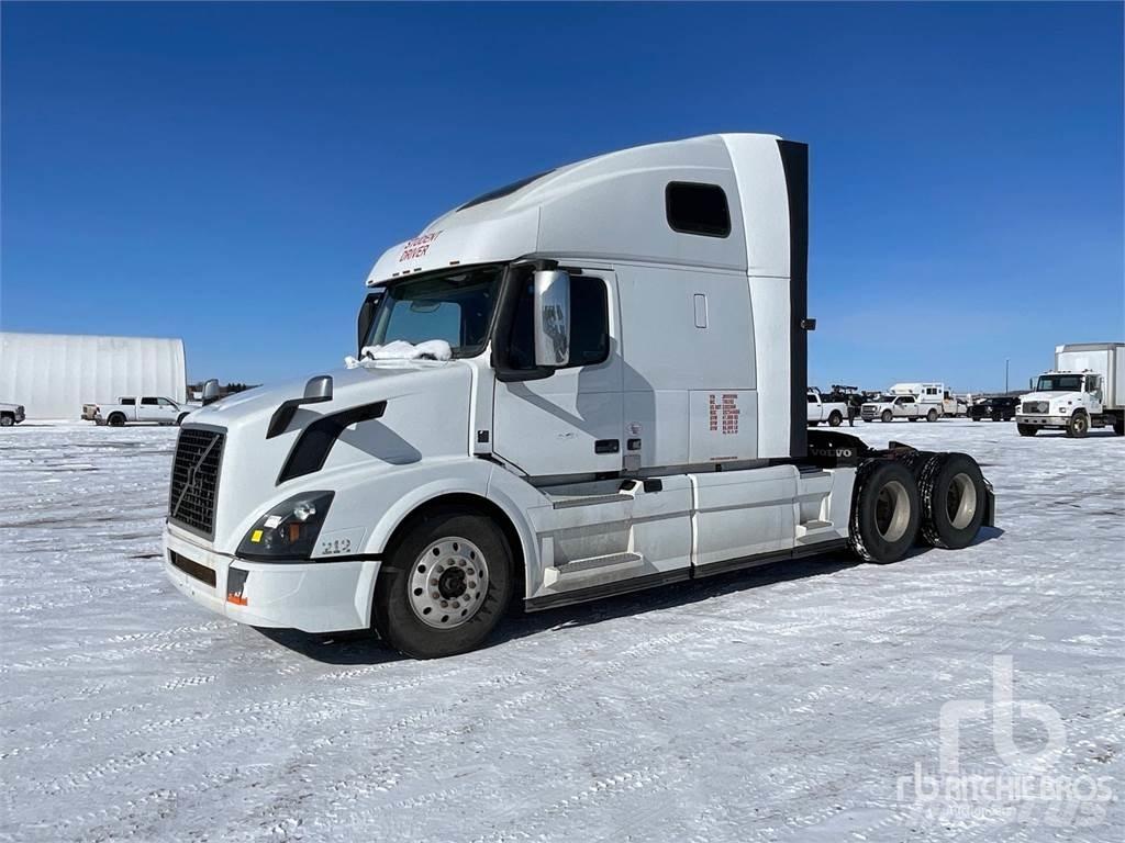 Volvo VNL Vetopöytäautot