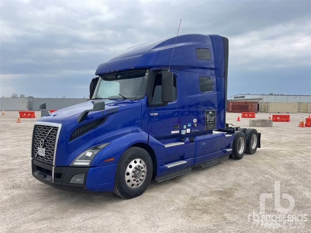 Volvo VNL Vetopöytäautot