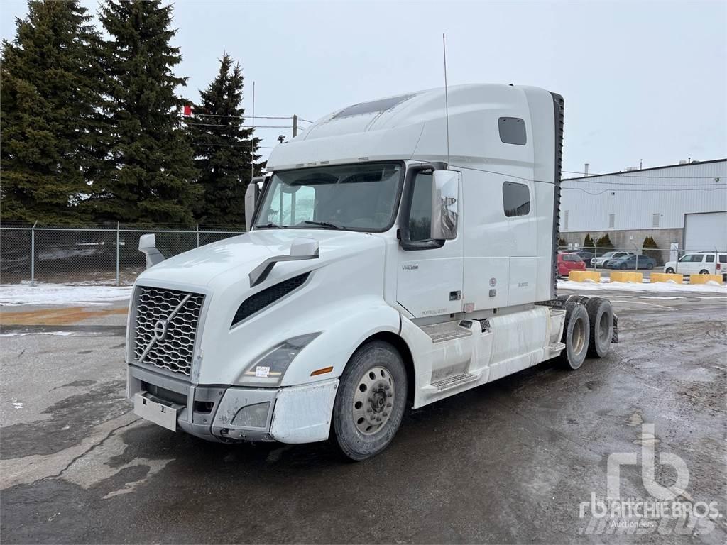 Volvo VNL Vetopöytäautot