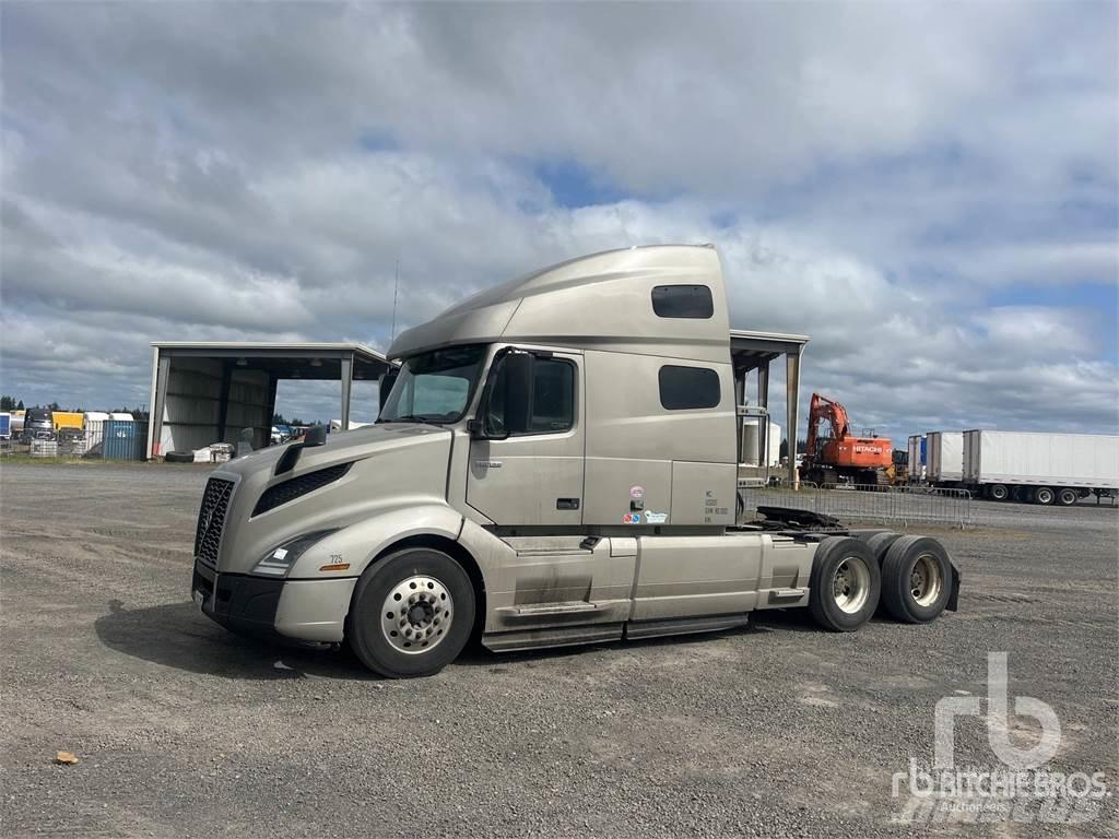 Volvo VNL Vetopöytäautot